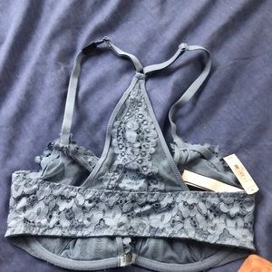 Victoria's Secret Intimates & Sleepwear - 🦋 BRAND NEW WITH TAGS VS BRA Victoria's Secret Intimates & Sleepwear - 🦋 BRAND NEW WITH TAGS VS BRA
